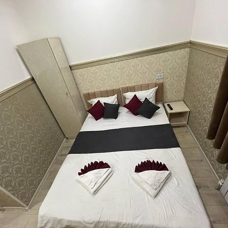 Fenix Hotel Ташкент Екстер'єр фото