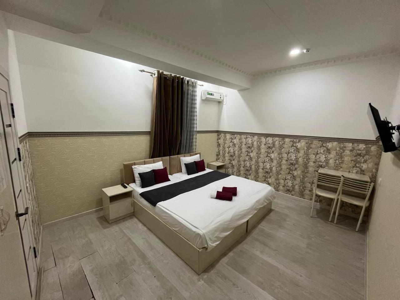 Fenix Hotel Ташкент Екстер'єр фото
