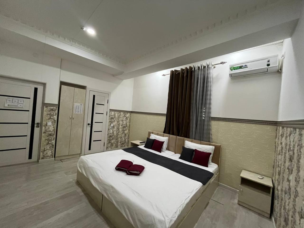 Fenix Hotel Ташкент Екстер'єр фото