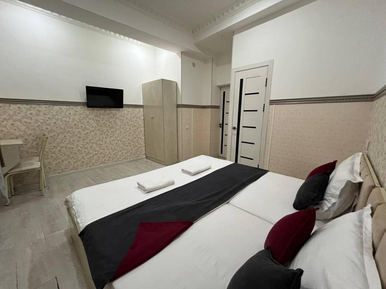 Fenix Hotel Ташкент Екстер'єр фото